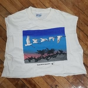 Cropped t-shirt with bird sunset graphic